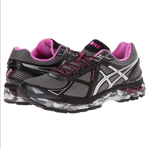 asics gt 2000 3 Beige